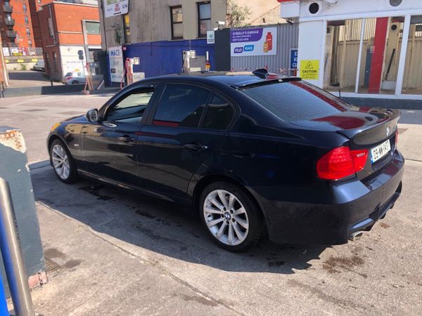 BMW 3-Series Saloon, Diesel, 2009, Blue