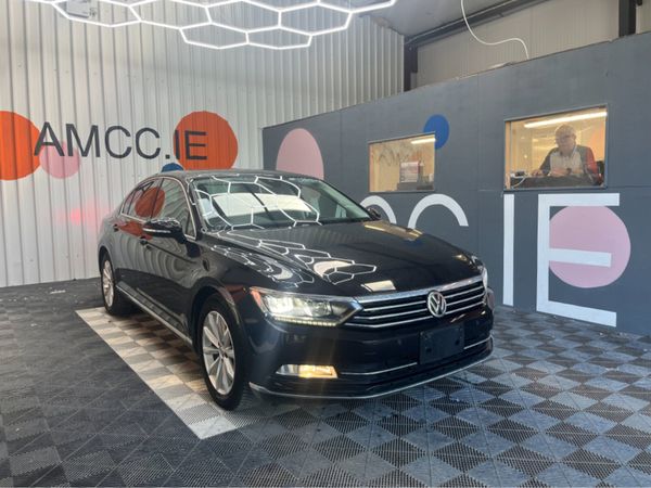 Volkswagen Passat Saloon, Petrol, 2017, Black