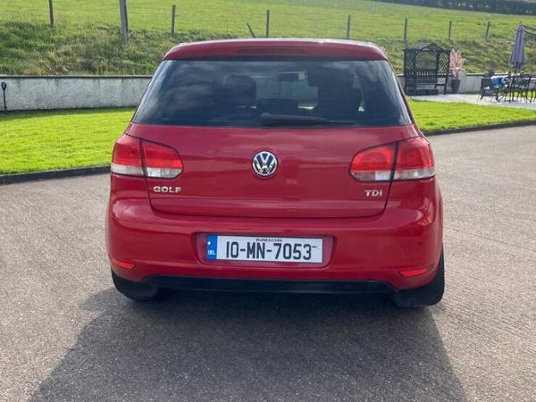 Volkswagen Golf Hatchback, Diesel, 2010, Red