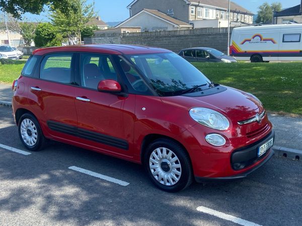 Fiat 500L MPV, Diesel, 2013, Red