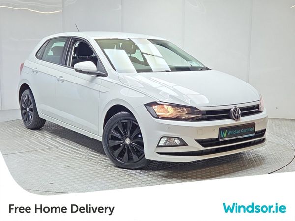 Volkswagen Polo Hatchback, Petrol, 2018, White
