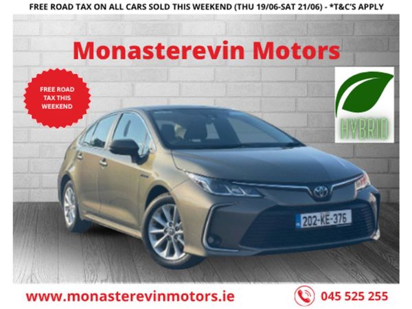 Toyota Corolla Saloon, Petrol Hybrid, 2020, Green