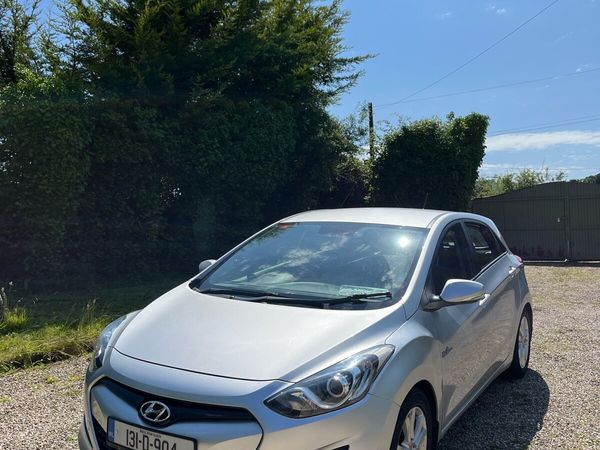 Hyundai i30 Hatchback, Diesel, 2013, Silver