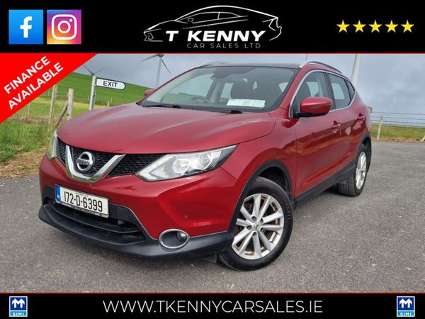 Nissan Qashqai MPV, Diesel, 2017, Red