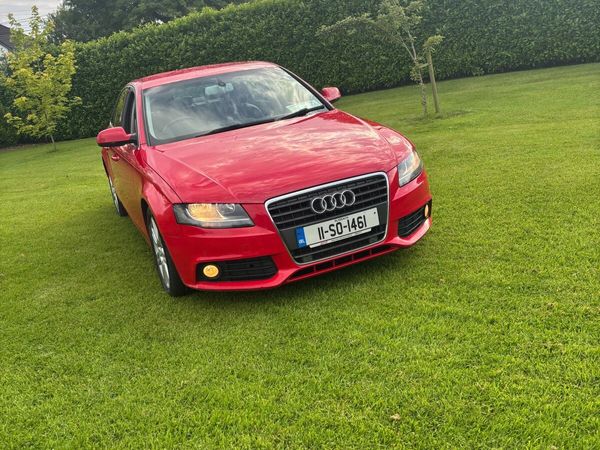 Audi A4 Saloon, Diesel, 2011, Red