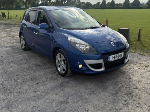 Toyota Corolla Saloon, Petrol, 2011, Grey
