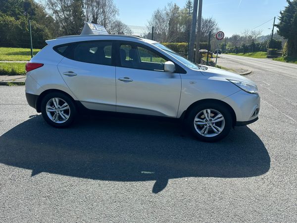 Hyundai ix35 SUV, Diesel, 2012, Silver