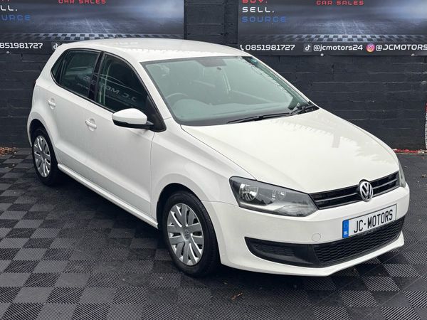 Volkswagen Polo Hatchback, Petrol, 2010, White