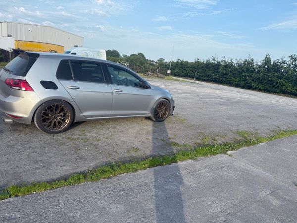 Volkswagen Golf Estate, Petrol, 2013, Silver
