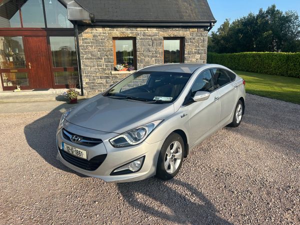 Hyundai i40 Saloon, Diesel, 2012, Silver