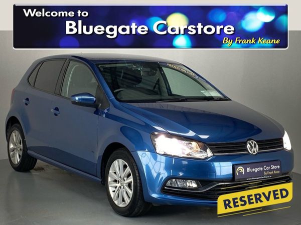Volkswagen Polo Hatchback, Petrol, 2016, Blue