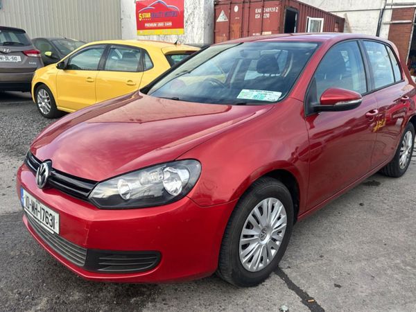 Volkswagen Golf Hatchback, Petrol, 2010, Red