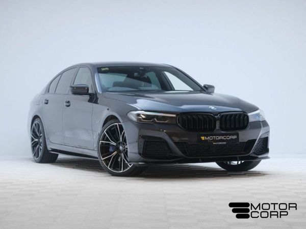 BMW 5-Series Saloon, Hybrid, 2022, Grey