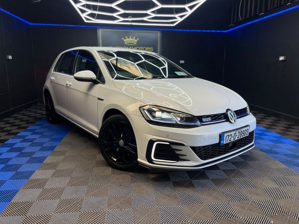 Volkswagen Golf Hatchback, Petrol Plug-in Hybrid, 2017, White