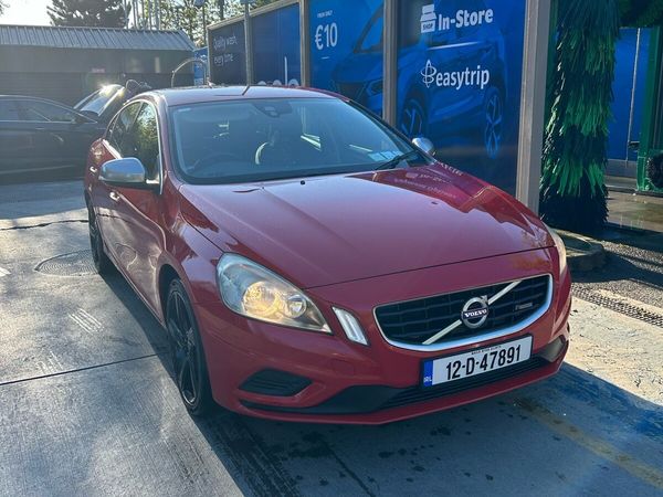 Volvo S60 Saloon, Diesel, 2012, Red