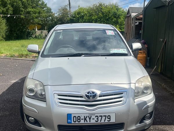 Toyota Avensis Saloon, Petrol, 2008, Silver