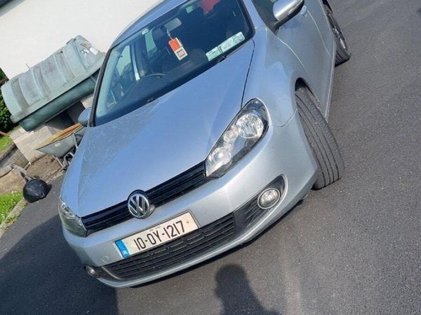 Volkswagen Golf Hatchback, Petrol, 2010, Silver