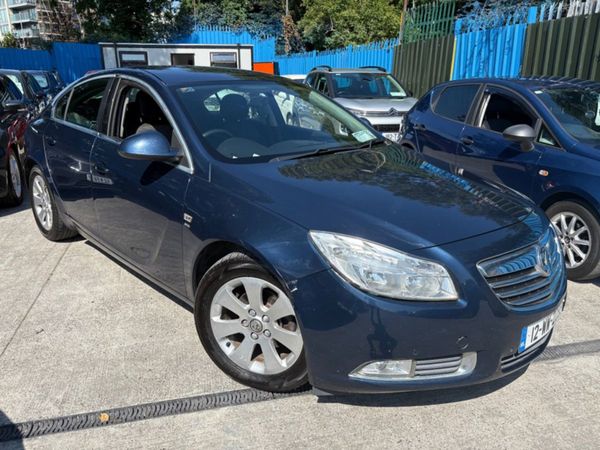 Vauxhall Insignia Hatchback, Diesel, 2012, Blue