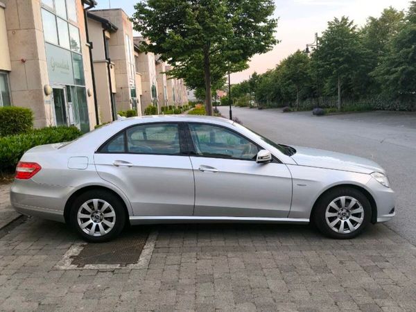 Mercedes-Benz E-Class Saloon, Diesel, 2011, Silver