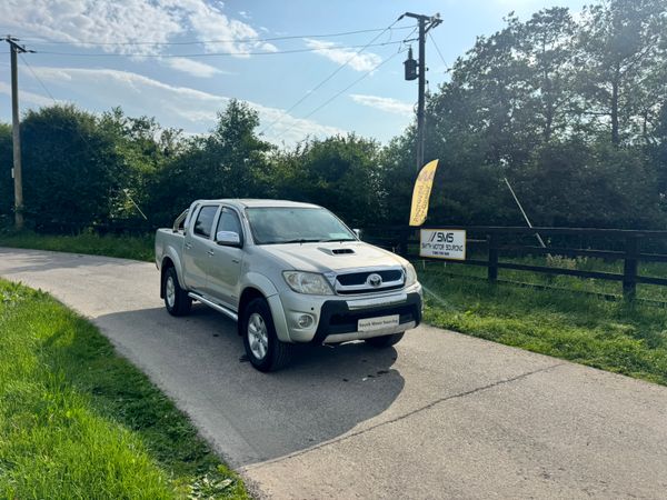 Toyota Hilux Pick Up, Diesel, 2010, Silver