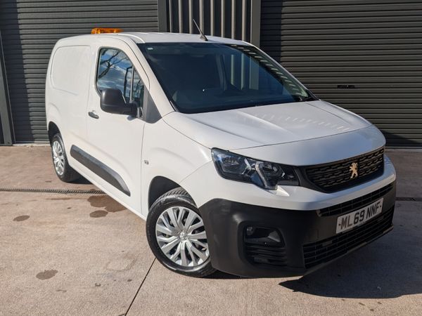 Peugeot Partner MPV, Diesel, 2019, White