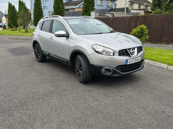 Nissan Qashqai Hatchback, Diesel, 2010, Silver