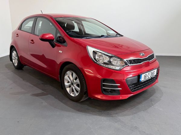 Kia Rio Hatchback, Diesel, 2016, Red