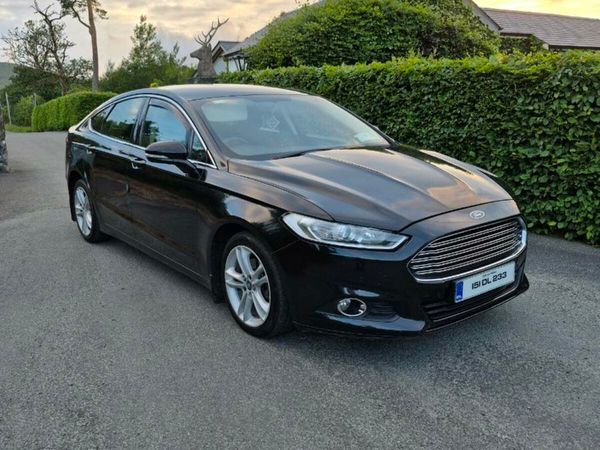 Ford Mondeo Hatchback, Diesel, 2015, Black