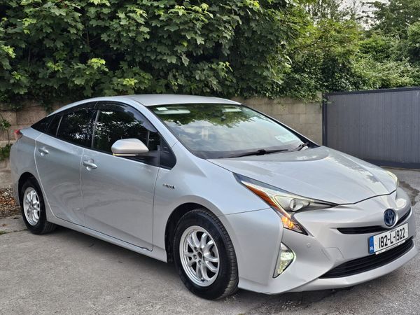 Toyota Prius Hatchback, Petrol Hybrid, 2018, Silver