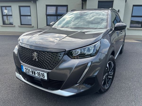 Peugeot 2008 MPV, Petrol, 2023, Grey