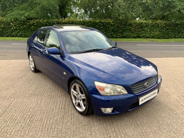 Lexus IS Saloon, Petrol, 2001, Blue