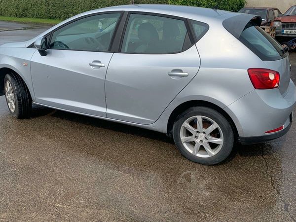 SEAT Ibiza Hatchback, Diesel, 2010, Silver