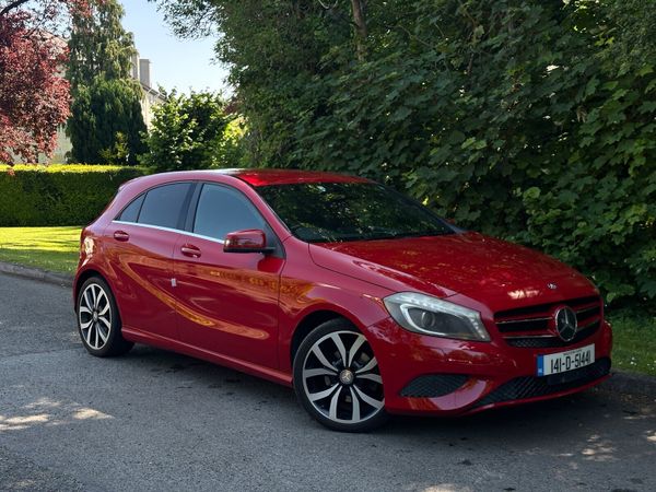 Mercedes-Benz A-Class Hatchback, Petrol, 2014, Red