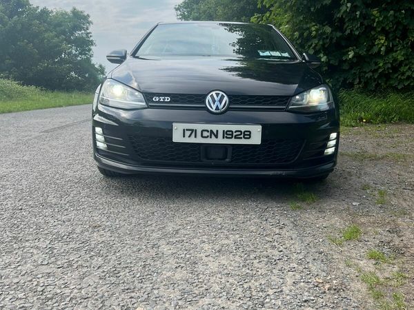 Volkswagen Golf Hatchback, Diesel, 2017, Black