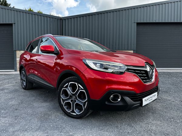Renault Kadjar SUV, Diesel, 2017, Red
