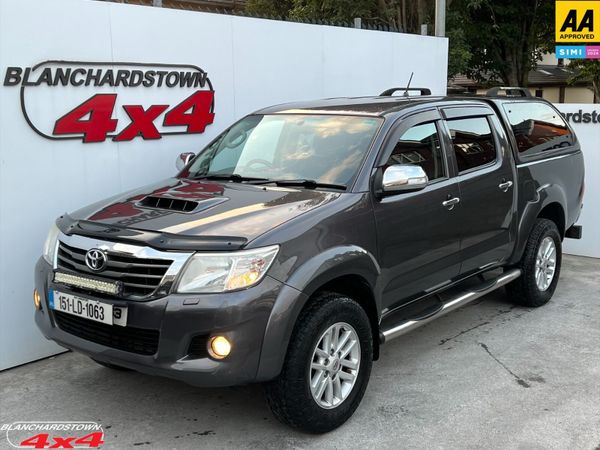Toyota Hilux Pick Up, Diesel, 2015, Grey