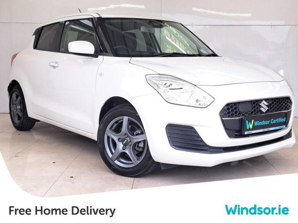 Suzuki Swift Hatchback, Petrol, 2019, White