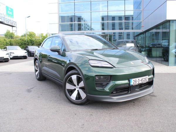 Porsche Macan SUV, Electric, 2025, Green