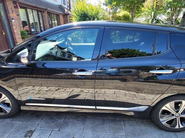 Nissan Leaf Hatchback, Electric, 2018, Black