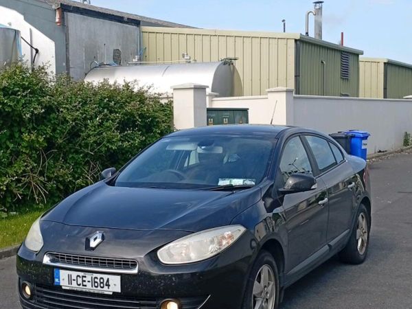 Renault Fluence Saloon, Diesel, 2011, Black