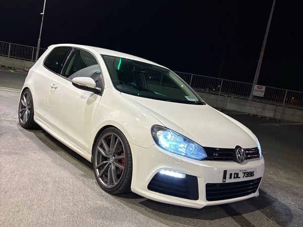 Volkswagen Golf Hatchback, Diesel, 2011, White