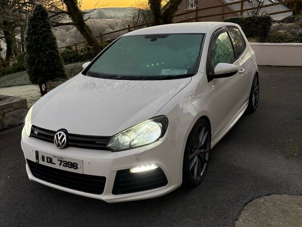 Volkswagen Golf Hatchback, Diesel, 2011, White
