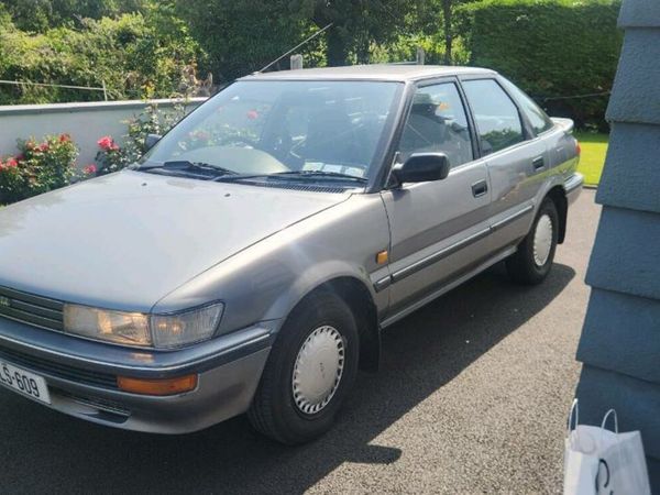 Toyota Sprinter Hatchback, Petrol, 1990, Grey