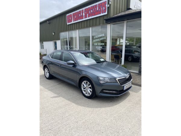 Skoda Superb Saloon, Diesel, 2021, Grey
