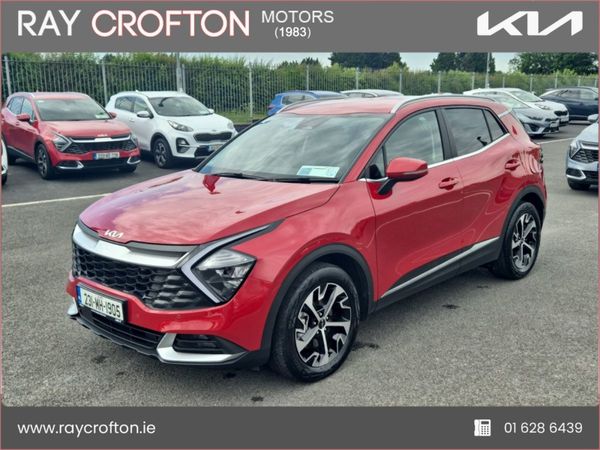 Kia Sportage SUV, Petrol Hybrid, 2023, Red