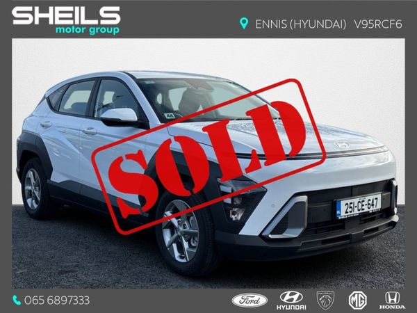 Hyundai KONA MPV, Petrol Hybrid, 2025, White