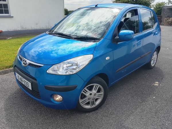 Hyundai i10 Hatchback, Petrol, 2010, Blue