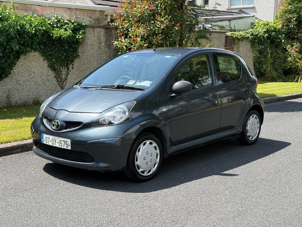 Toyota Aygo Hatchback, Petrol, 2007, Grey