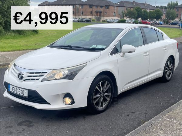 Toyota Avensis Saloon, Diesel, 2013, White