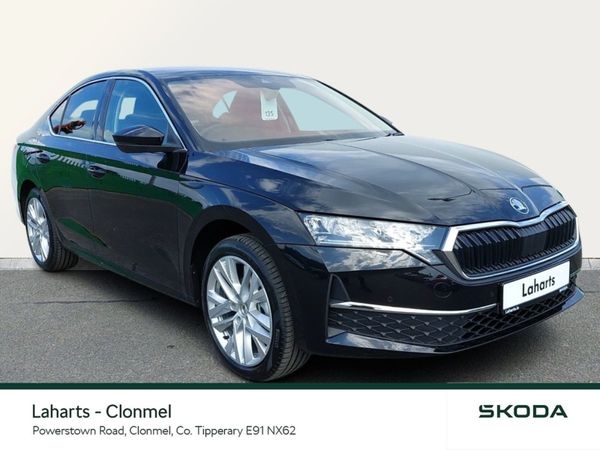 Skoda Octavia Saloon, Diesel, 2025, Black